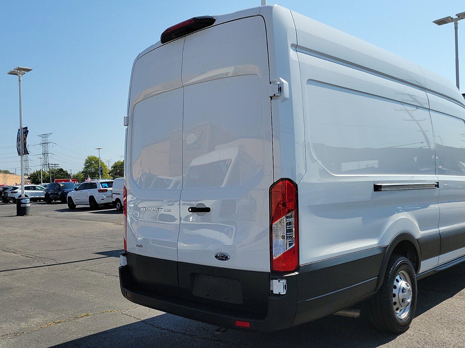 2023 Ford Transit Cargo Van Vehicle Photo in Plainfield, IL 60586