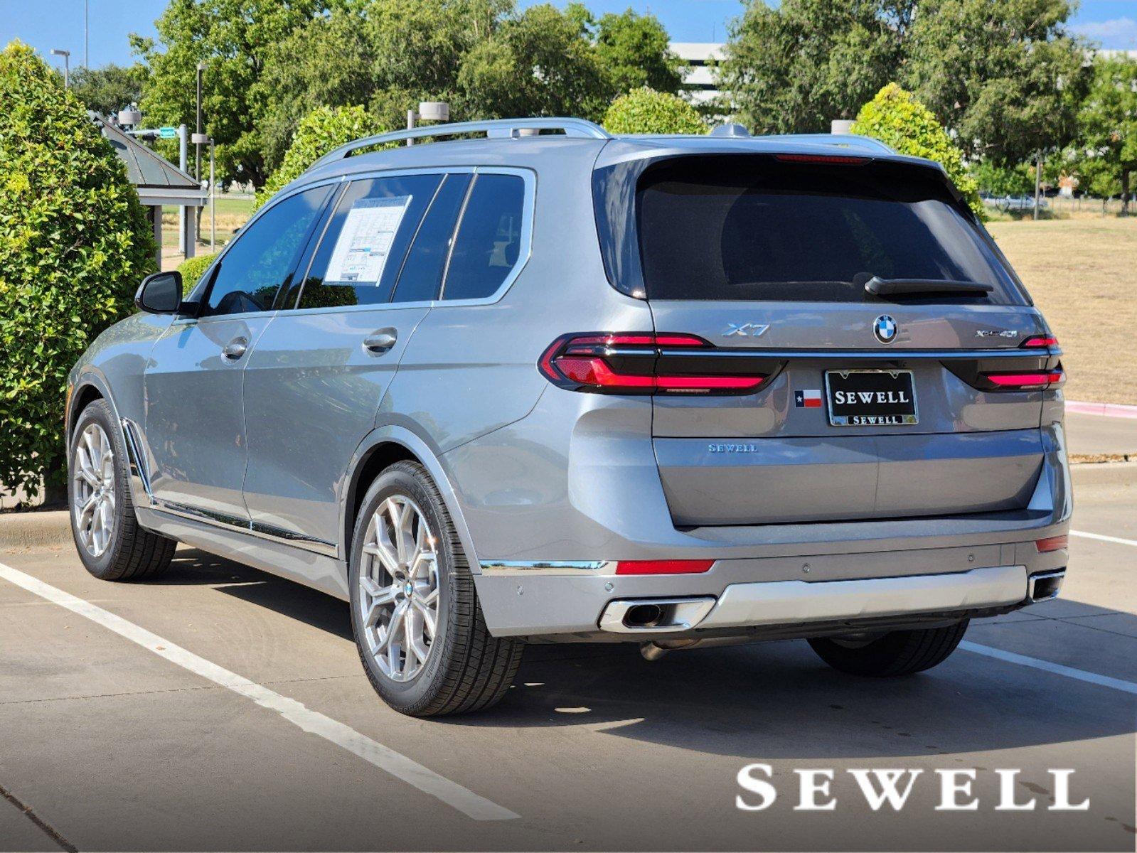 2025 BMW X7 xDrive40i Vehicle Photo in PLANO, TX 75024