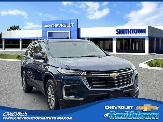 2023 Chevrolet Traverse Vehicle Photo in SAINT JAMES, NY 11780-3219