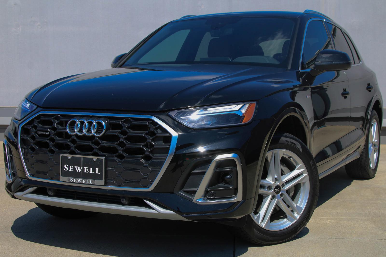 2022 Audi Q5 Vehicle Photo in SUGAR LAND, TX 77478