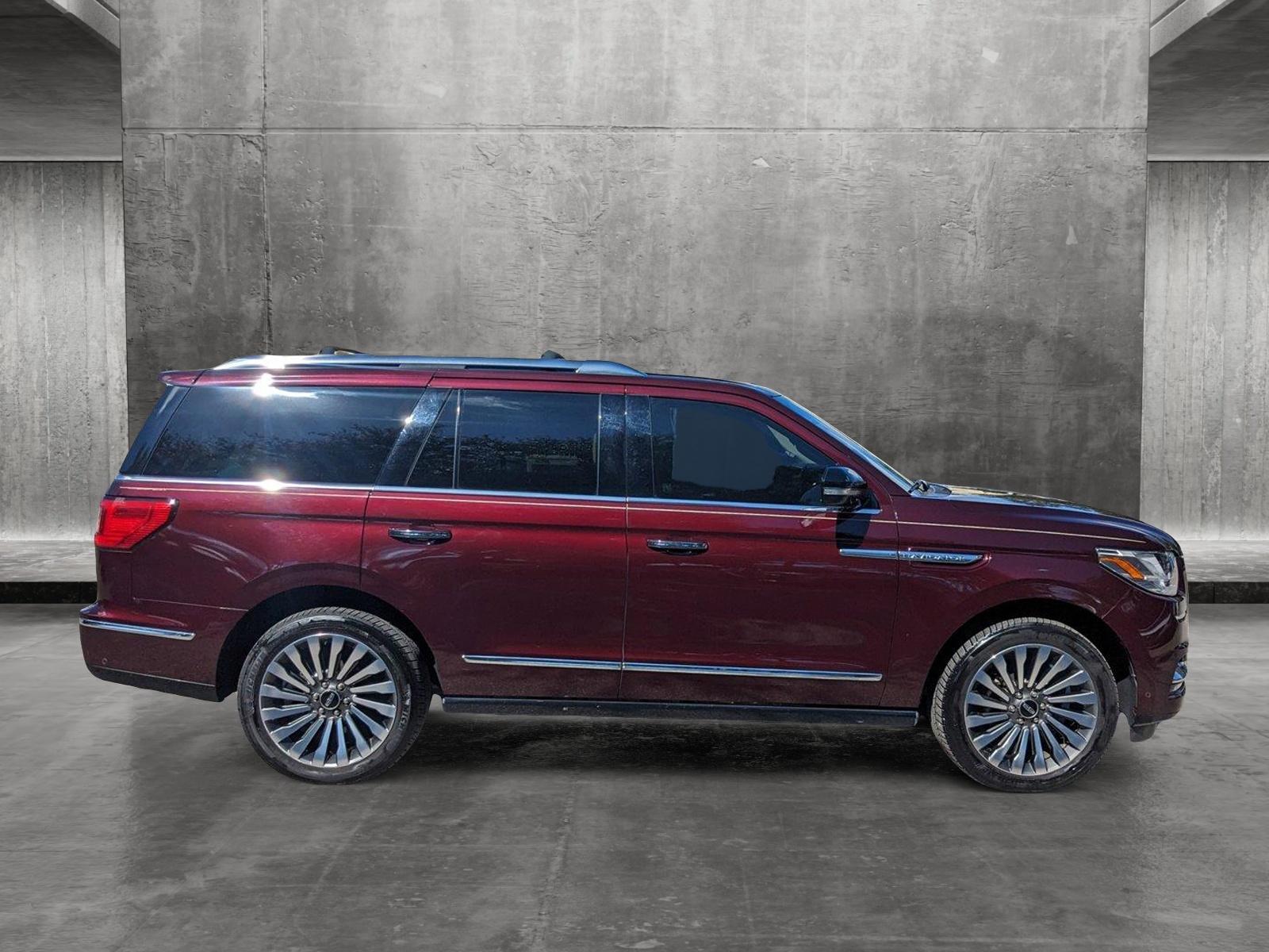 2019 Lincoln Navigator Vehicle Photo in Tampa, FL 33614