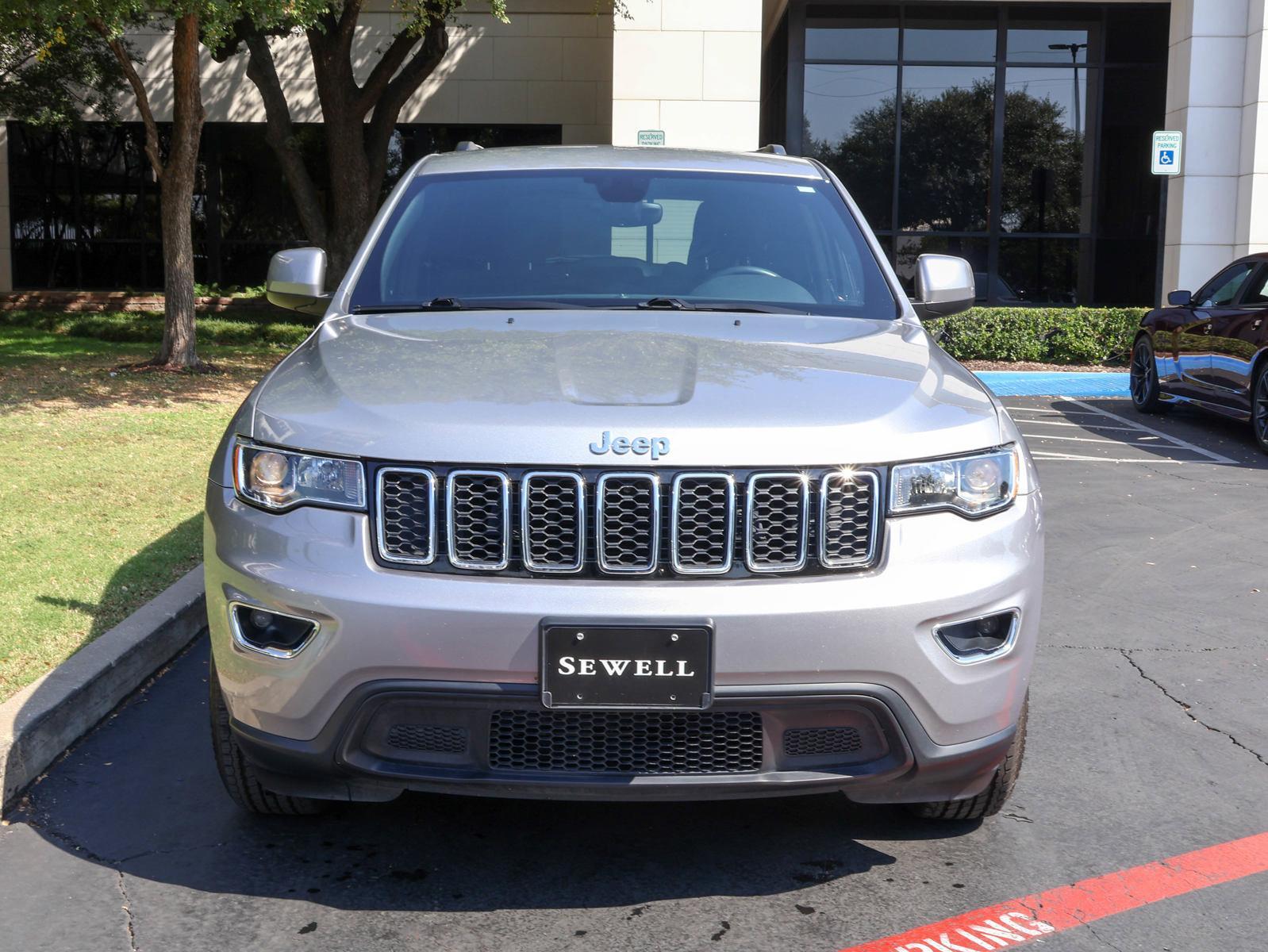 2017 Jeep Grand Cherokee Vehicle Photo in DALLAS, TX 75209-3095