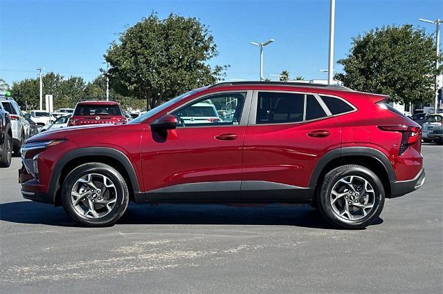 2025 Chevrolet Trax Vehicle Photo in SALINAS, CA 93907-2500