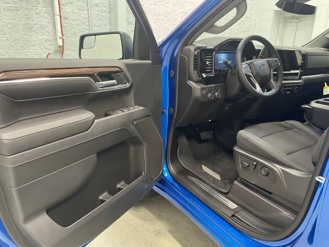 2024 Chevrolet Silverado 1500 Vehicle Photo in ROGERS, MN 55374-9422