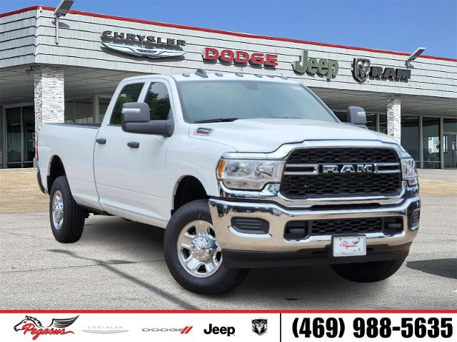 2024 Ram 2500 Vehicle Photo in Ennis, TX 75119-5114