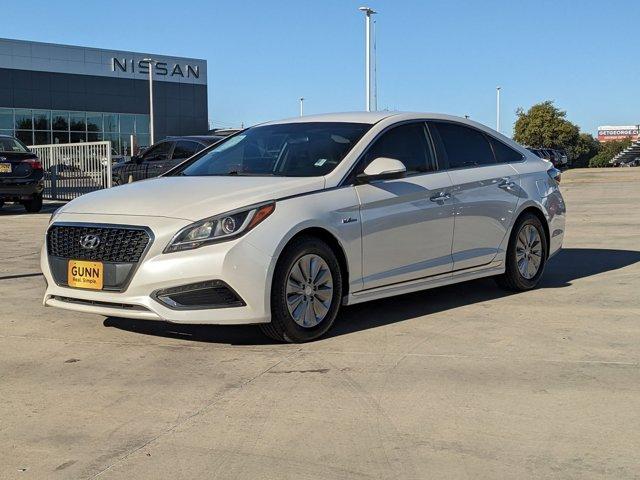 2016 Hyundai SONATA Hybrid Vehicle Photo in San Antonio, TX 78209