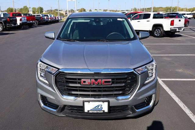 2023 GMC Terrain Vehicle Photo in GREEN BAY, WI 54304-5303