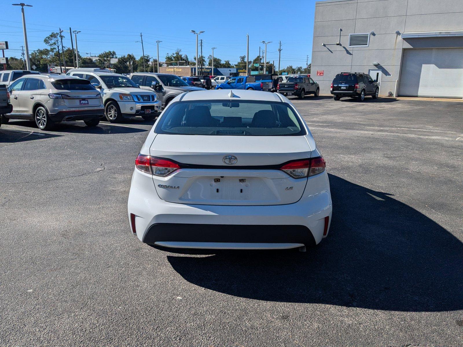 2021 Toyota Corolla Vehicle Photo in Panama City, FL 32401