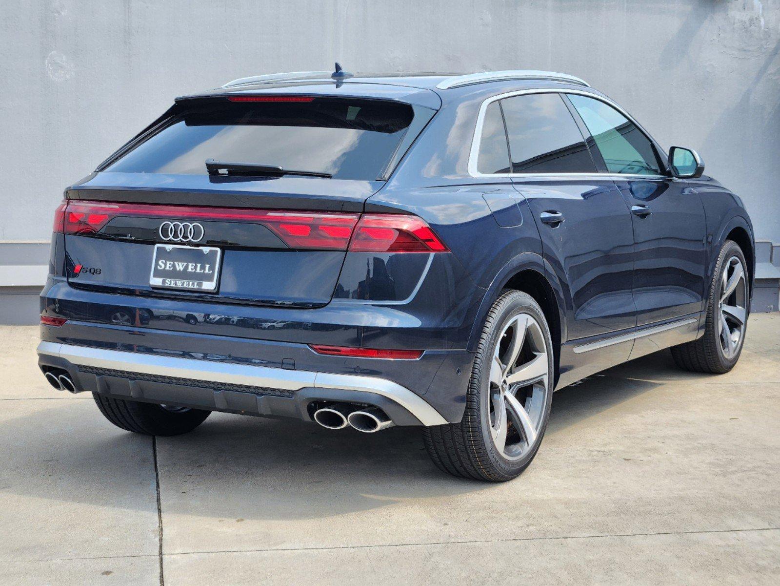 2024 Audi SQ8 Vehicle Photo in SUGAR LAND, TX 77478