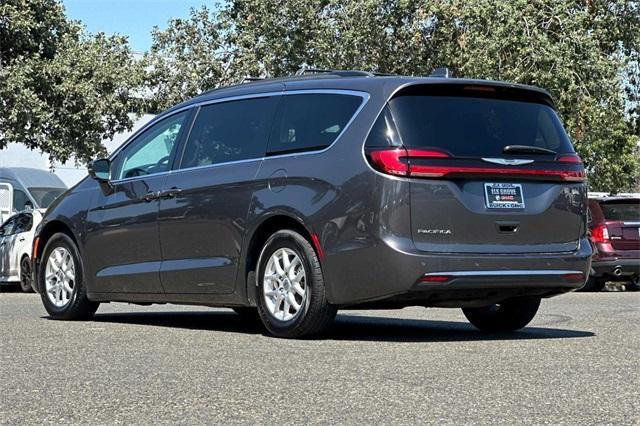 2022 Chrysler Pacifica Vehicle Photo in ELK GROVE, CA 95757-8703