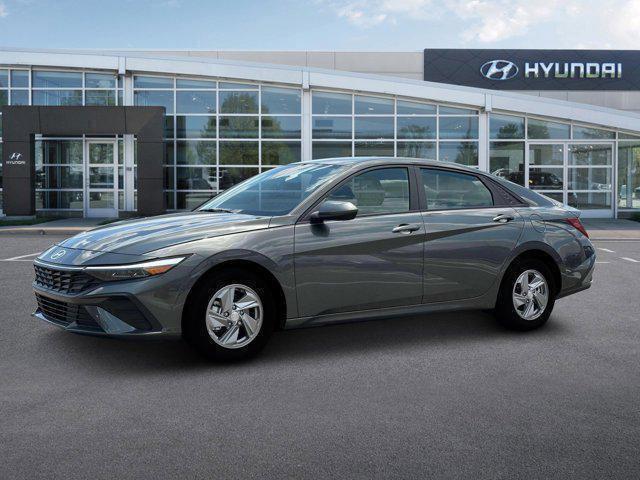 2024 Hyundai ELANTRA Vehicle Photo in O'Fallon, IL 62269