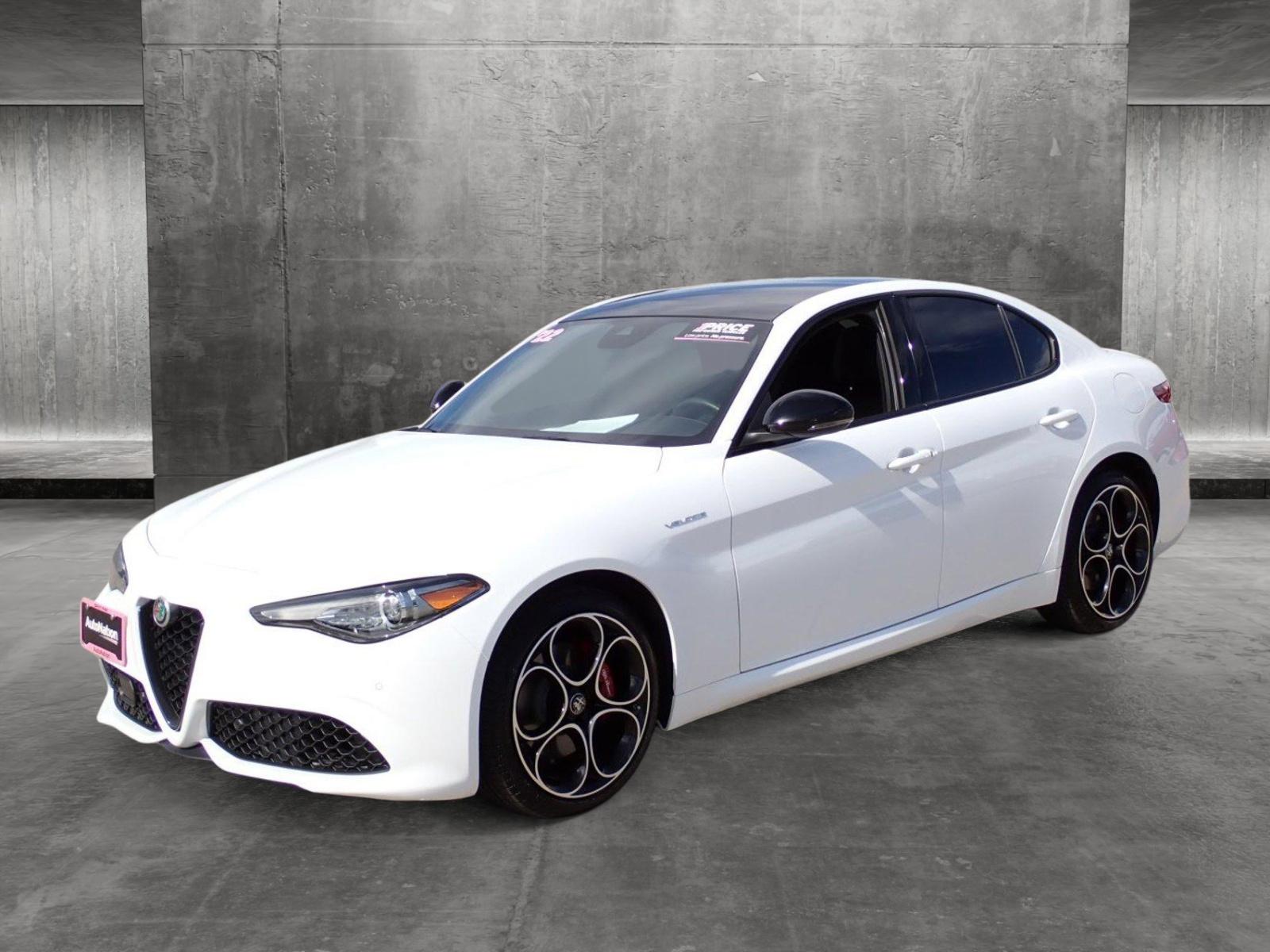 2022 Alfa Romeo Giulia Vehicle Photo in DENVER, CO 80221-3610