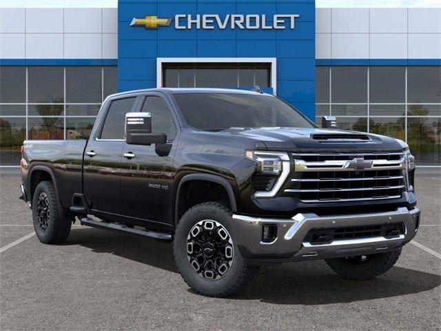 2025 Chevrolet Silverado 3500 HD Vehicle Photo in PUYALLUP, WA 98371-4149