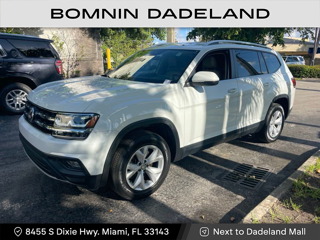 Used 2018 Volkswagen Atlas SE w/Tech with VIN 1V2LR2CA8JC534851 for sale in Miami, FL