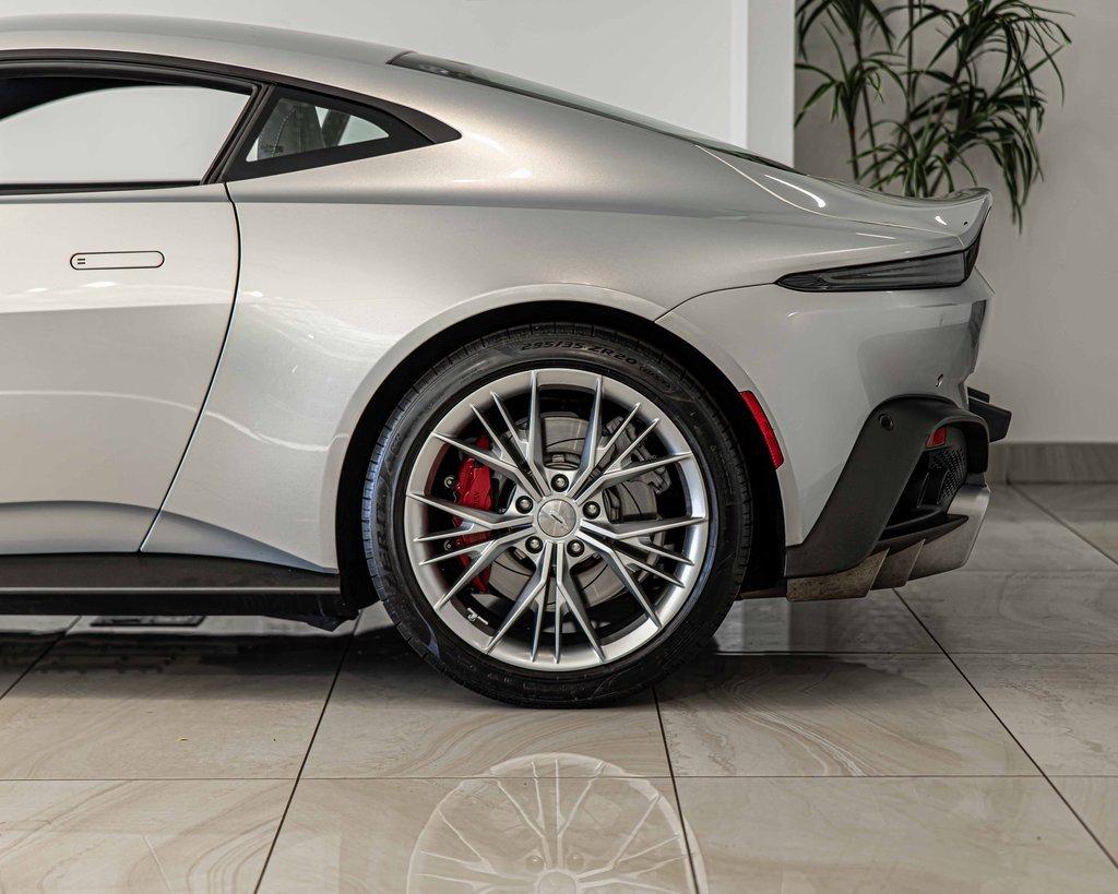 2021 Aston Martin Vantage Vehicle Photo in Plainfield, IL 60586