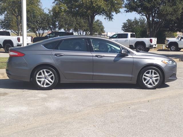 2014 Ford Fusion Vehicle Photo in DENTON, TX 76210-9321