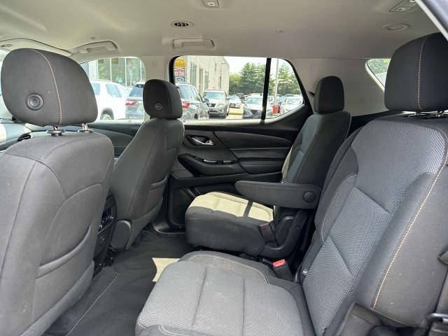 2021 Chevrolet Traverse Vehicle Photo in SAINT JAMES, NY 11780-3219