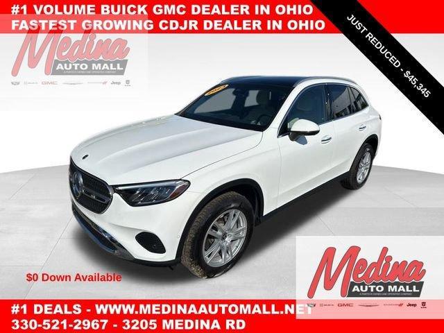 2023 Mercedes-Benz GLC Vehicle Photo in MEDINA, OH 44256-9631