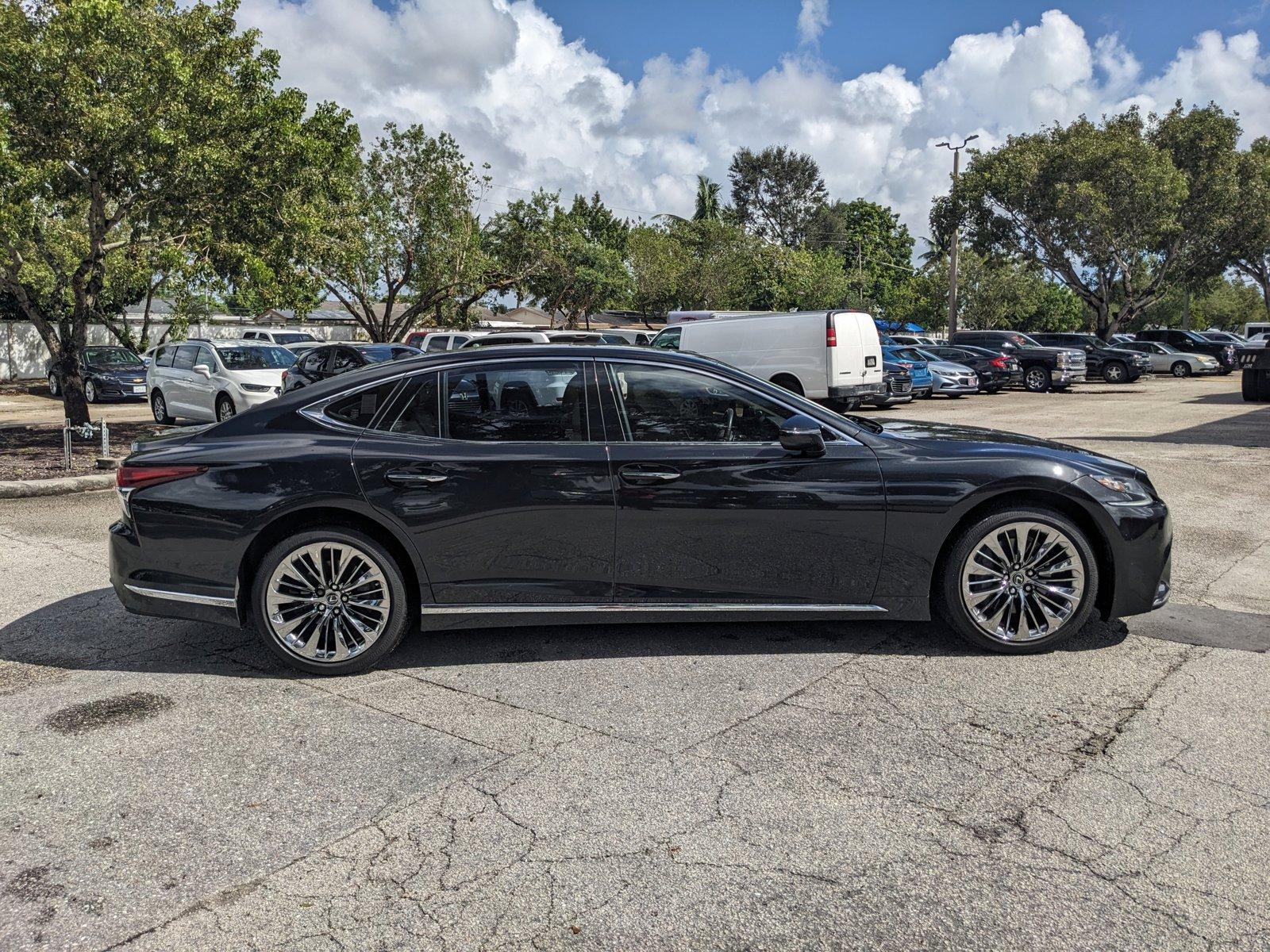 2019 Lexus LS Vehicle Photo in GREENACRES, FL 33463-3207