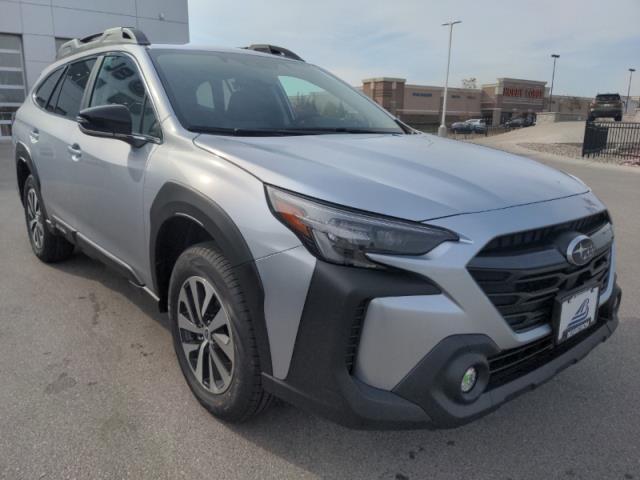 2025 Subaru Outback Vehicle Photo in Green Bay, WI 54304