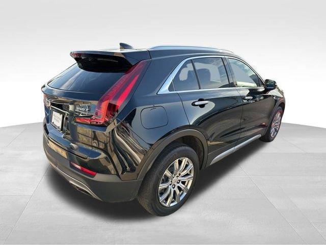 2021 Cadillac XT4 Vehicle Photo in MEDINA, OH 44256-9631