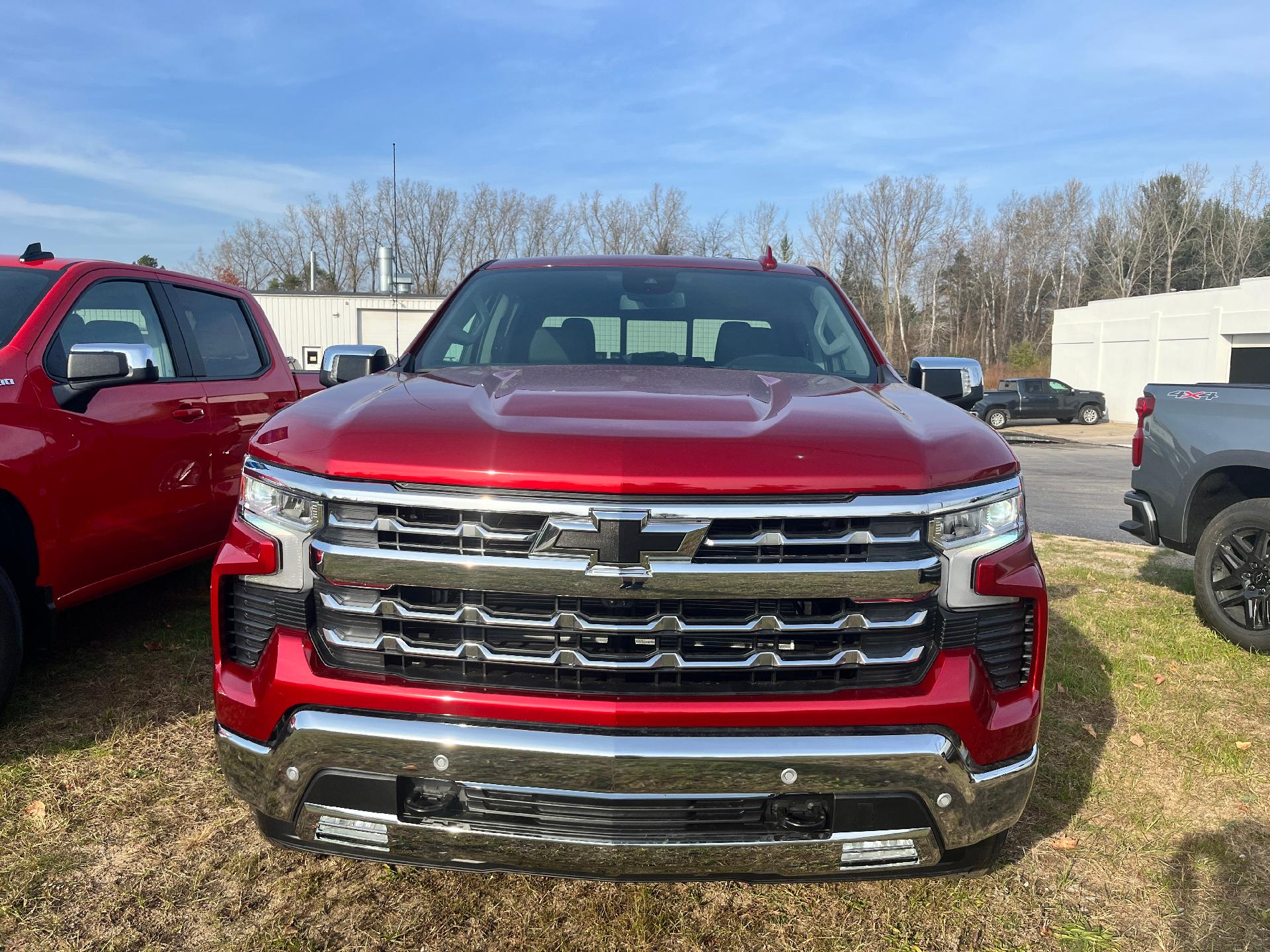 2025 Chevrolet Silverado 1500 Vehicle Photo in CLARE, MI 48617-9414