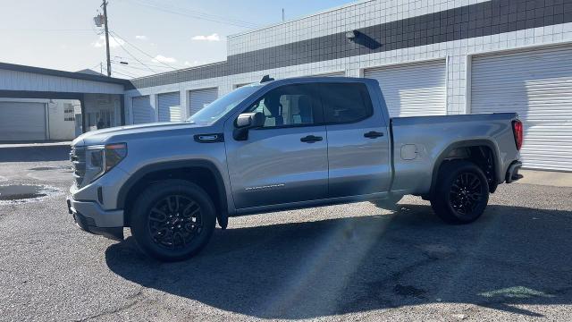 2025 GMC Sierra 1500 Vehicle Photo in TURLOCK, CA 95380-4918