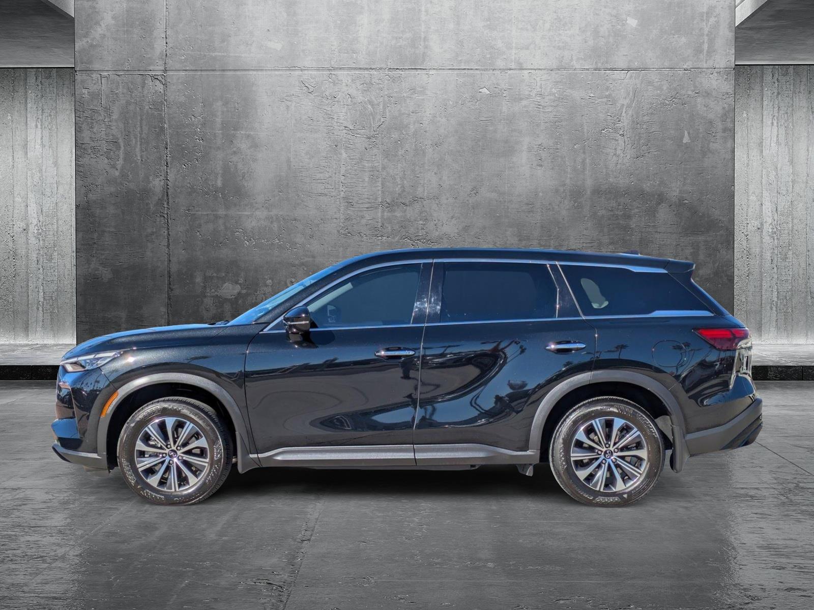 2023 INFINITI QX60 Vehicle Photo in Tustin, CA 92782