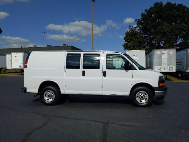 2021 GMC Savana Cargo Van Vehicle Photo in READING, PA 19605-1203