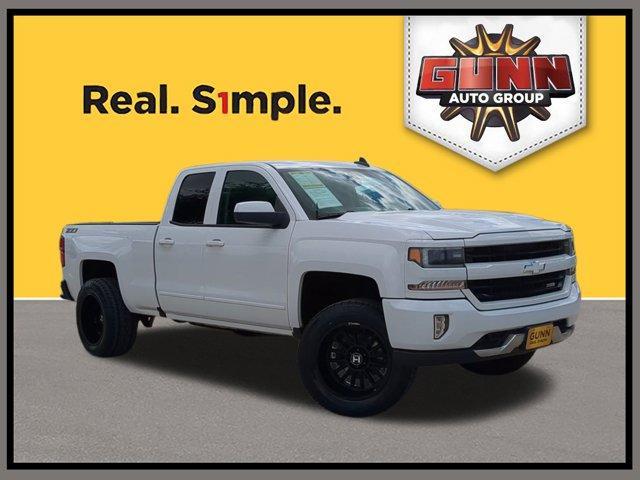 2017 Chevrolet Silverado 1500 Vehicle Photo in SELMA, TX 78154-1459