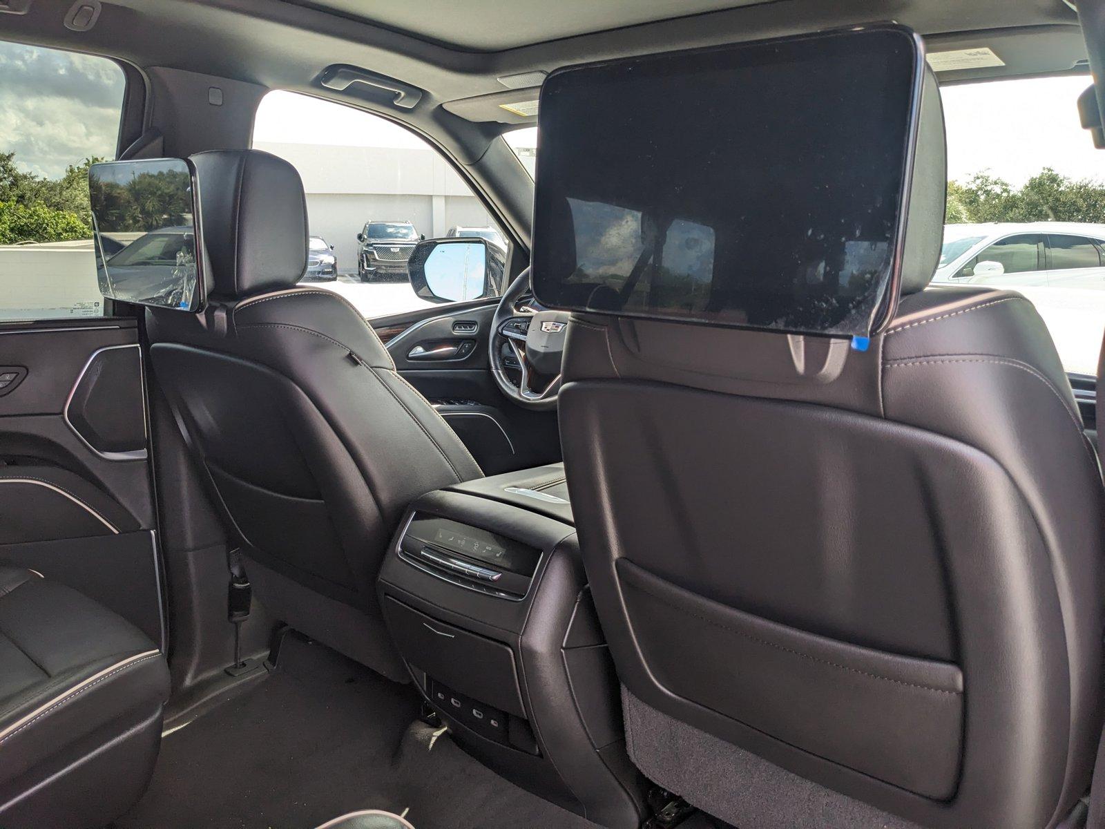 2021 Cadillac Escalade ESV Vehicle Photo in WEST PALM BEACH, FL 33407-3296