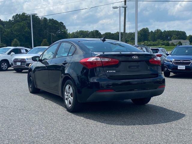 Used 2014 Kia Forte LX with VIN KNAFK4A69E5132261 for sale in Tappahannock, VA