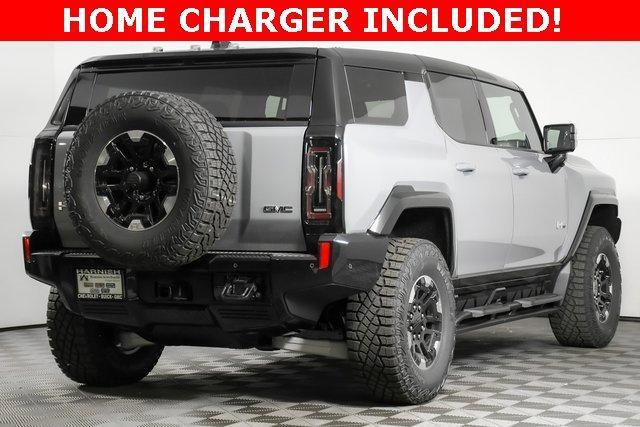 2024 GMC HUMMER EV SUV Vehicle Photo in PUYALLUP, WA 98371-4149