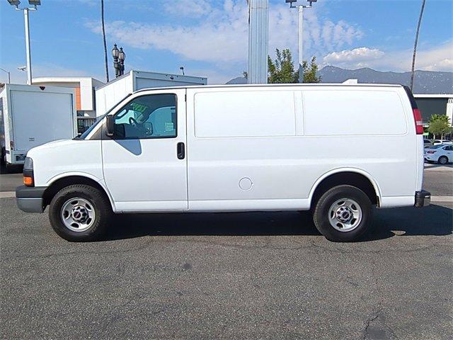 2016 GMC Savana Cargo Van Vehicle Photo in PASADENA, CA 91107-3803