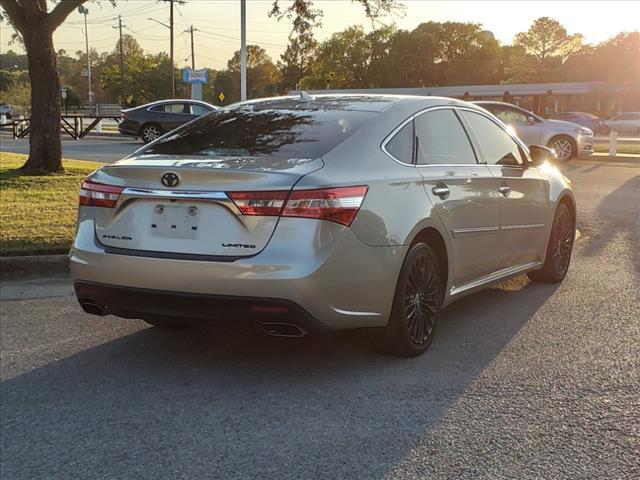 2013 Toyota Avalon Vehicle Photo in DENTON, TX 76210-9321