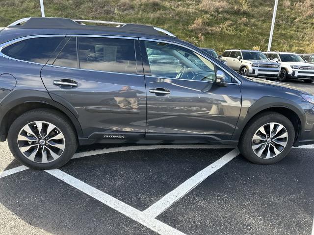 2024 Subaru Outback Vehicle Photo in INDIANA, PA 15701-1897