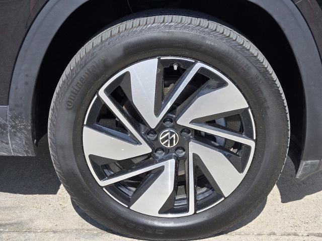 2024 Volkswagen Atlas Vehicle Photo in WEATHERFORD, TX 76087