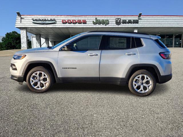 2025 Jeep Compass Vehicle Photo in Ennis, TX 75119-5114