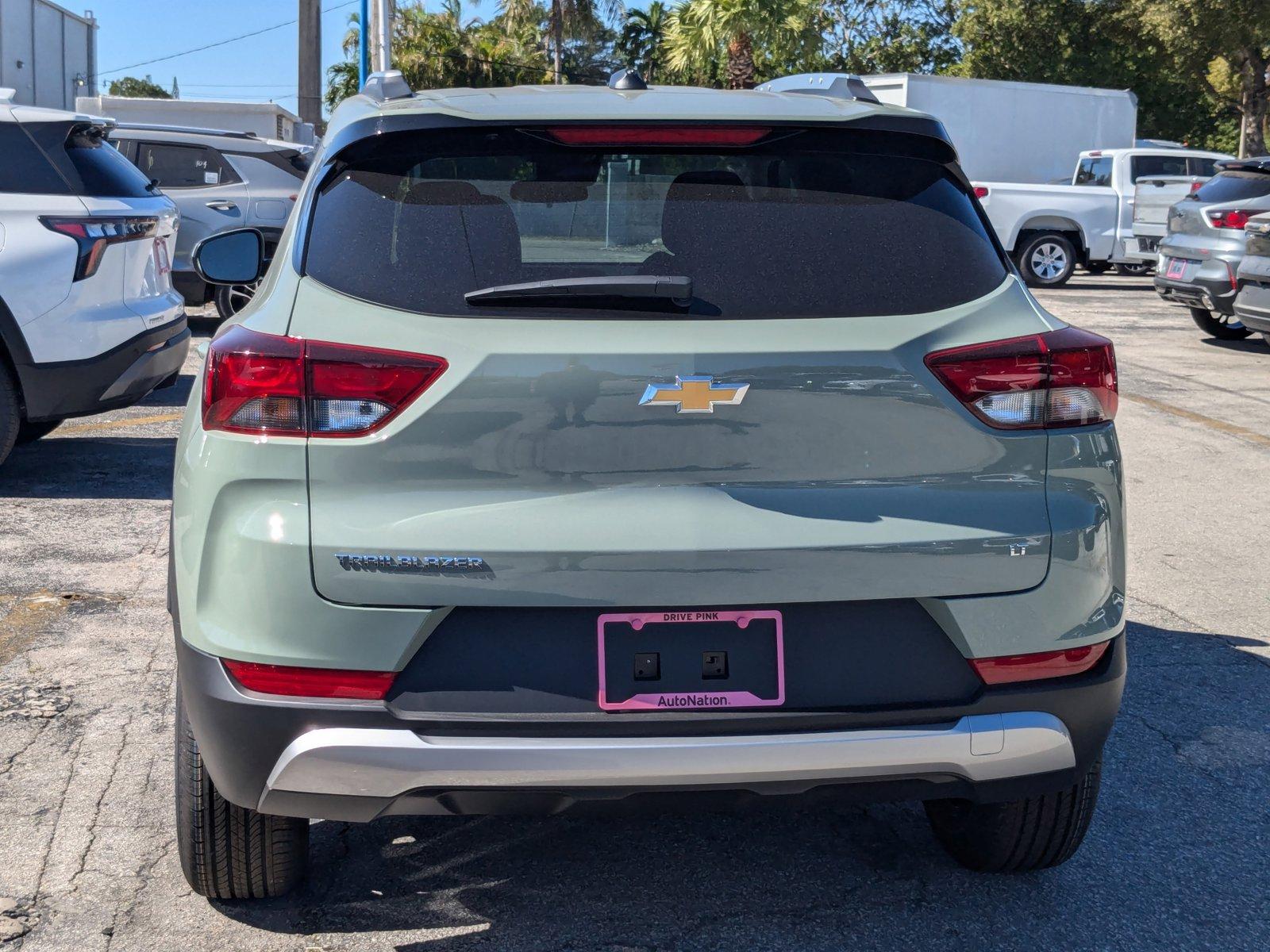 2025 Chevrolet Trailblazer Vehicle Photo in MIAMI, FL 33134-2699