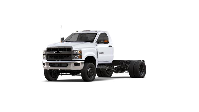 2024 Chevrolet Silverado 4500 Medium Duty Chassis Cab Vehicle Photo in Kingston, PA 18704