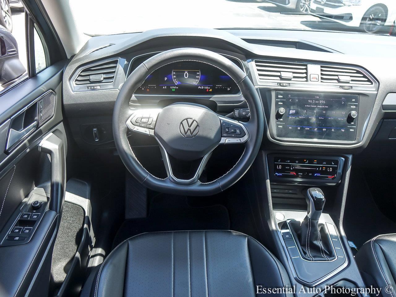 2023 Volkswagen Tiguan Vehicle Photo in Plainfield, IL 60586