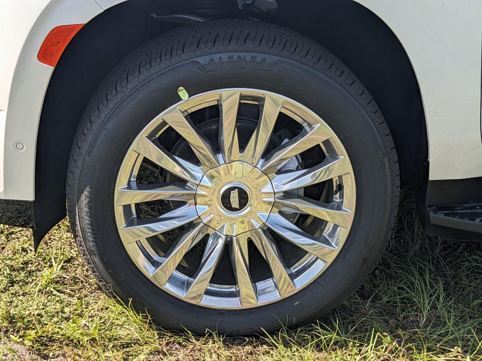 2024 Cadillac Escalade ESV Vehicle Photo in WEST PALM BEACH, FL 33407-3296