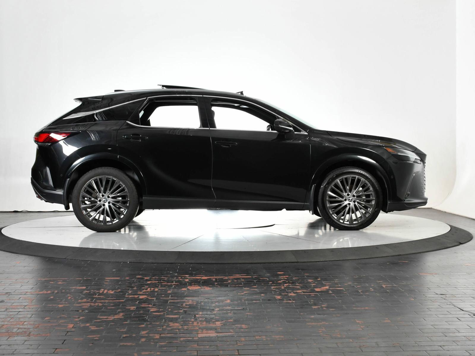 2024 Lexus RX 350 Vehicle Photo in DALLAS, TX 75235