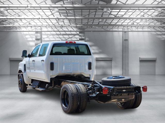 2024 Chevrolet Silverado Chassis Cab Vehicle Photo in Weatherford, TX 76087