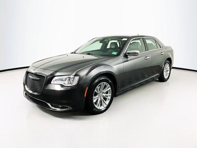 2018 Chrysler 300 Vehicle Photo in Flemington, NJ 08822