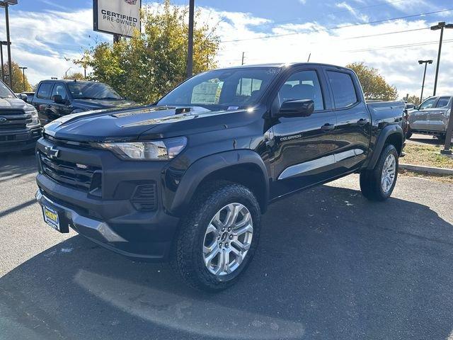 2024 Chevrolet Colorado Vehicle Photo in GREELEY, CO 80634-4125