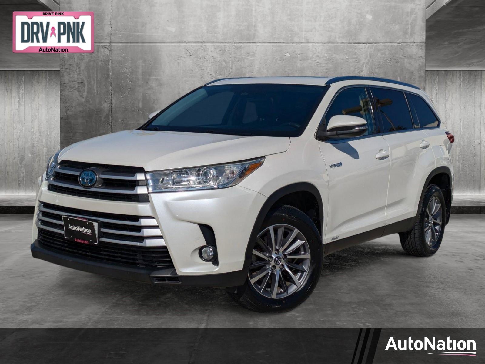 2019 Toyota Highlander Vehicle Photo in Tustin, CA 92782