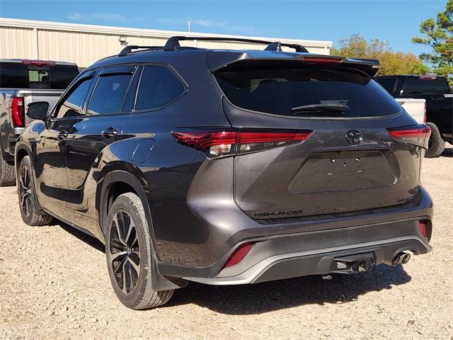 2022 Toyota Highlander Vehicle Photo in GAINESVILLE, TX 76240-2013