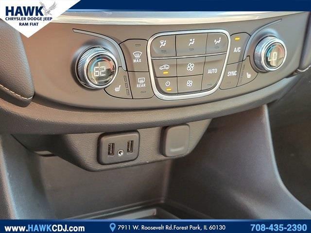 2022 Chevrolet Traverse Vehicle Photo in Saint Charles, IL 60174