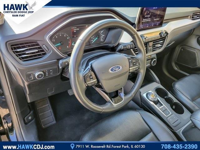 2022 Ford Escape Vehicle Photo in Saint Charles, IL 60174